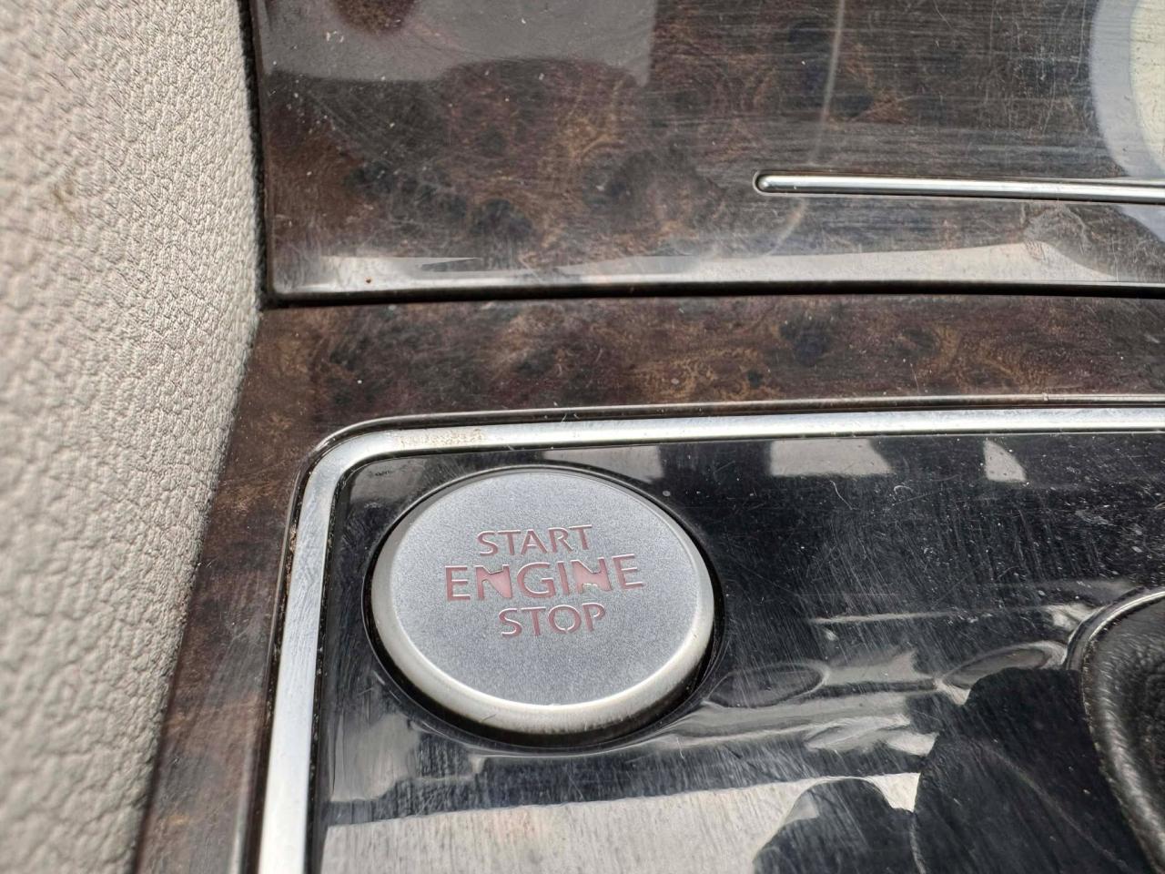 2015 Volkswagen Passat HIGHLINE Photo