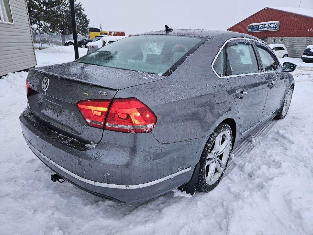 2015 Volkswagen Passat HIGHLINE Photo