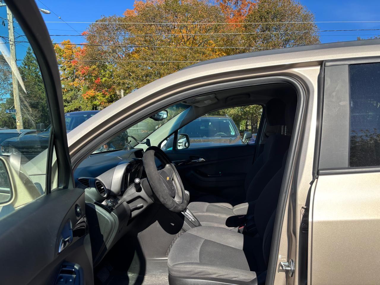 2012 Chevrolet Orlando 1LT - Photo #12