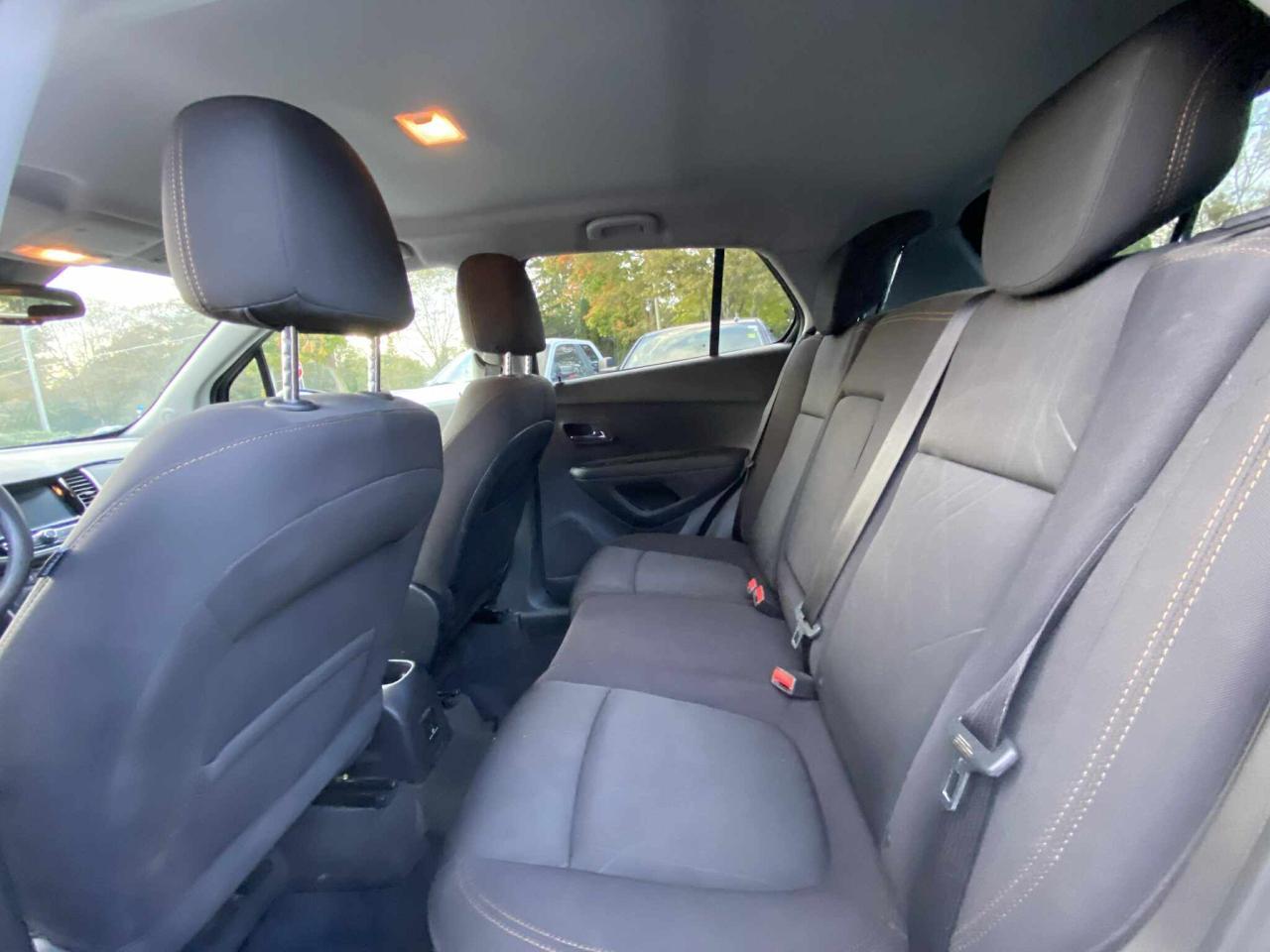 2017 Chevrolet Trax AWD 4dr LT - Photo #13