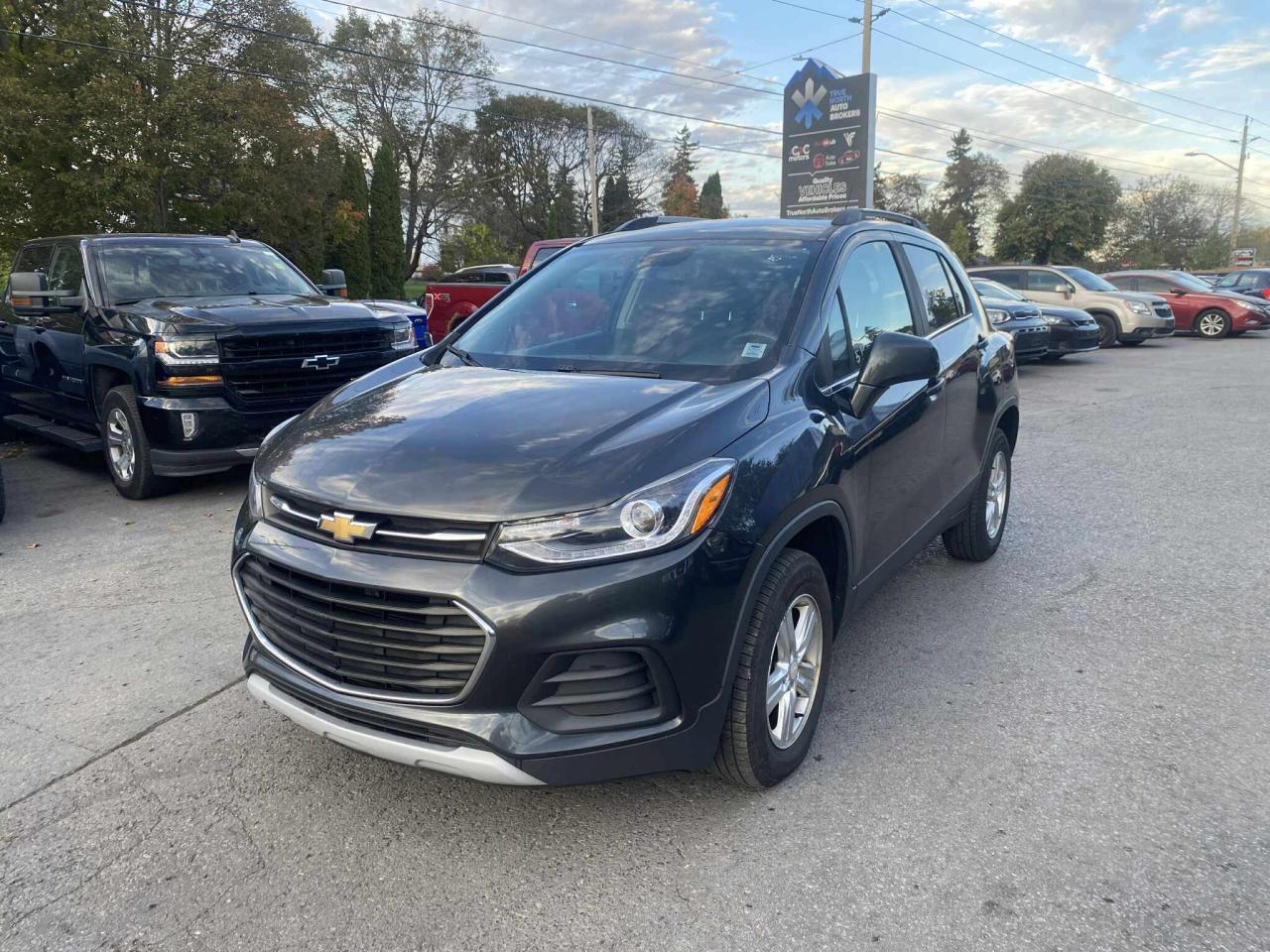 2017 Chevrolet Trax AWD 4dr LT - Photo #3