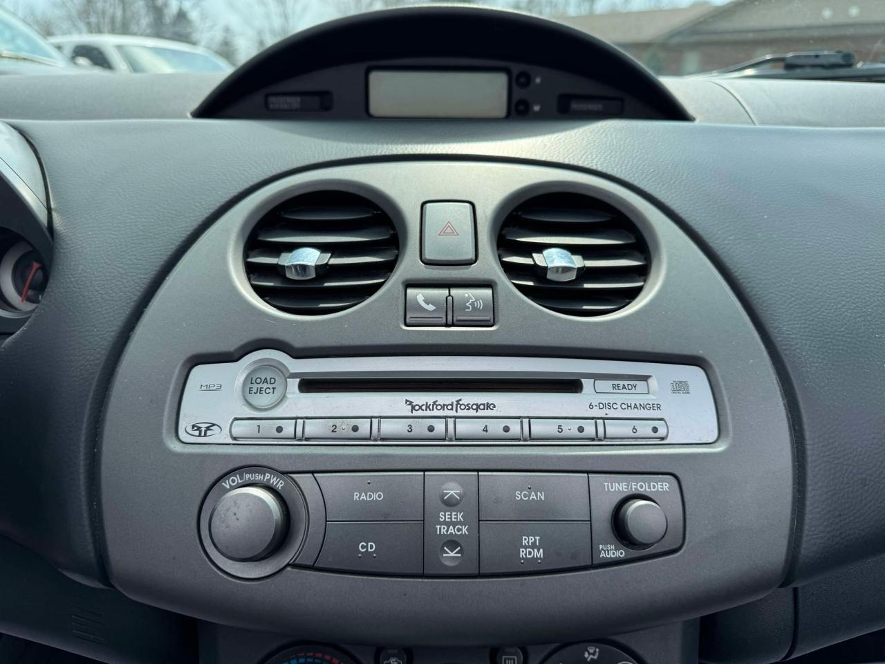 2011 Mitsubishi Eclipse GS - Photo #26