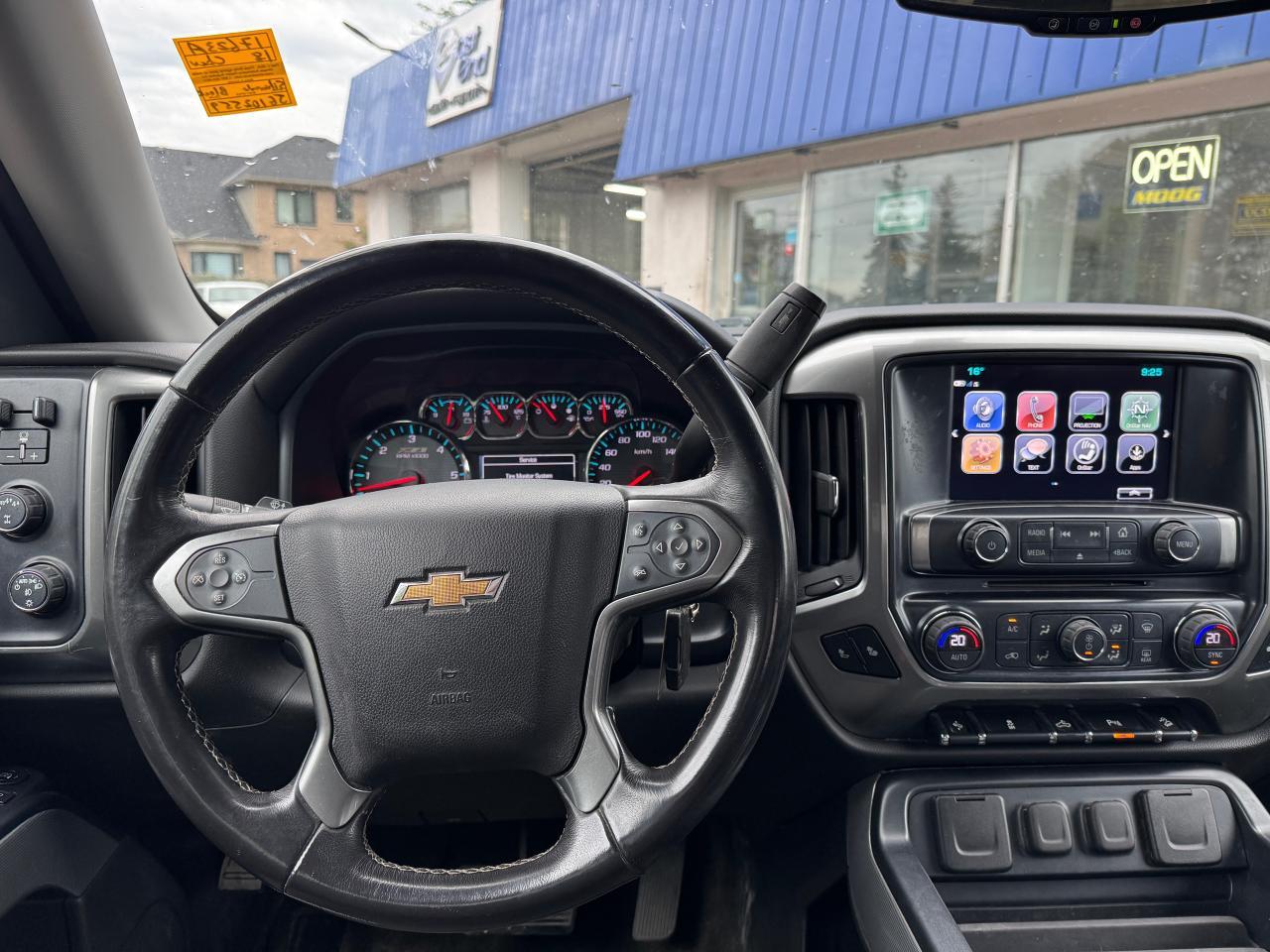 2018 Chevrolet Silverado 1500 LT - Photo #13