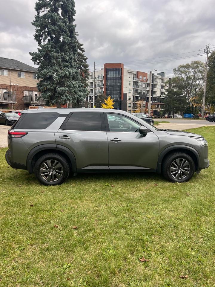 2022 Nissan Pathfinder S 4WD *One Owner / 8-Seater - Photo #7