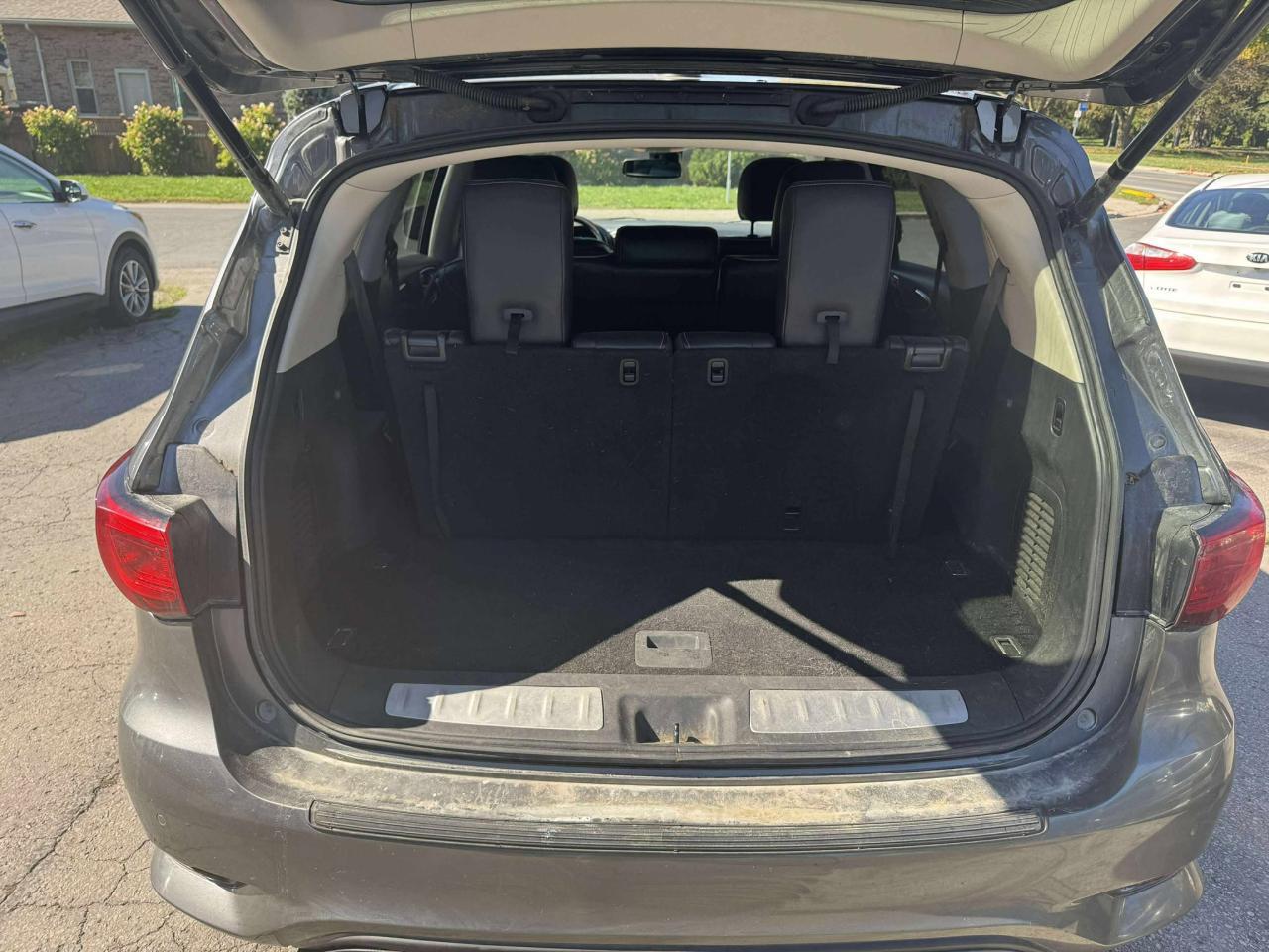 2017 Infiniti QX60  - Photo #10