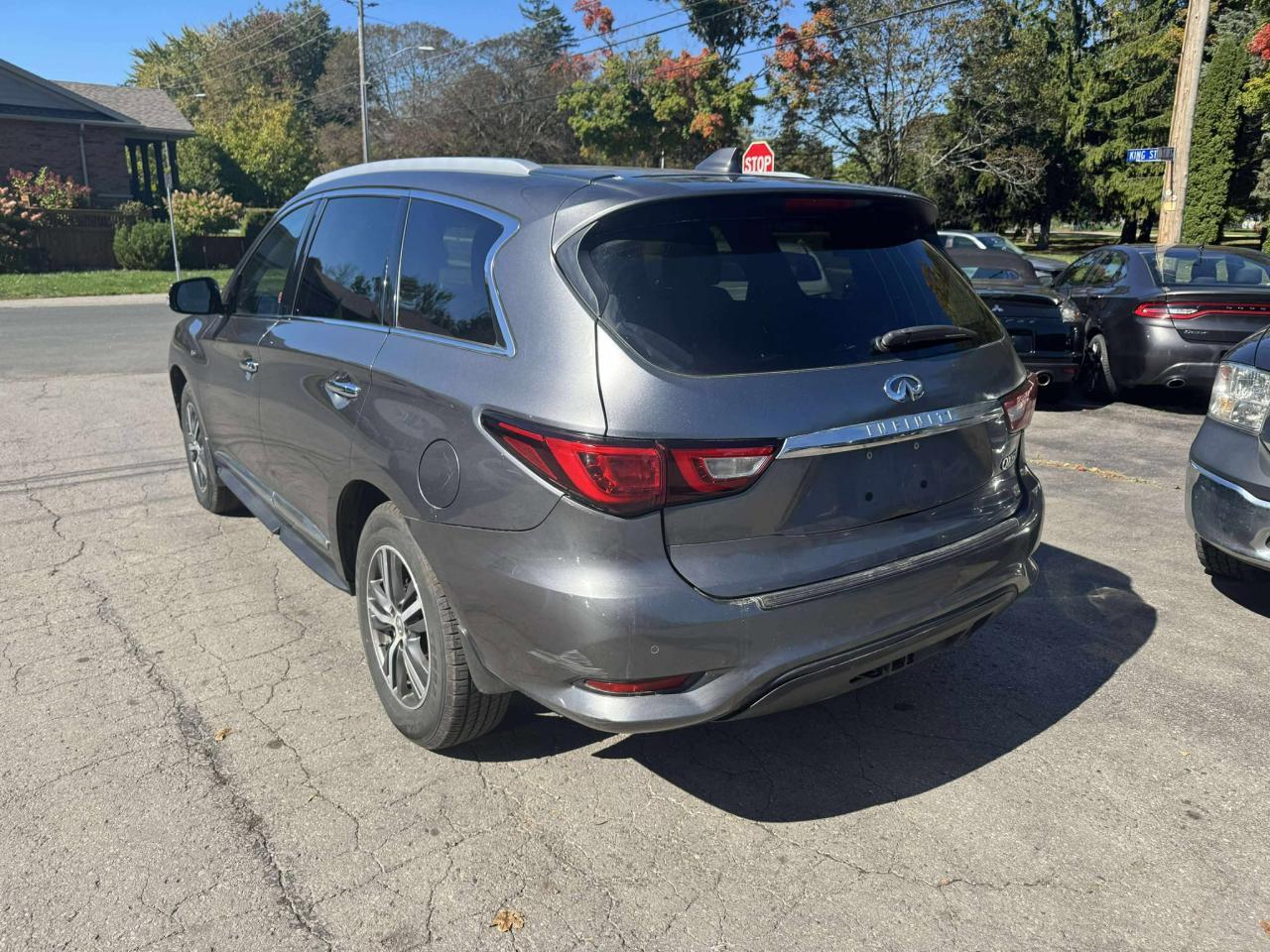 2017 Infiniti QX60  - Photo #7