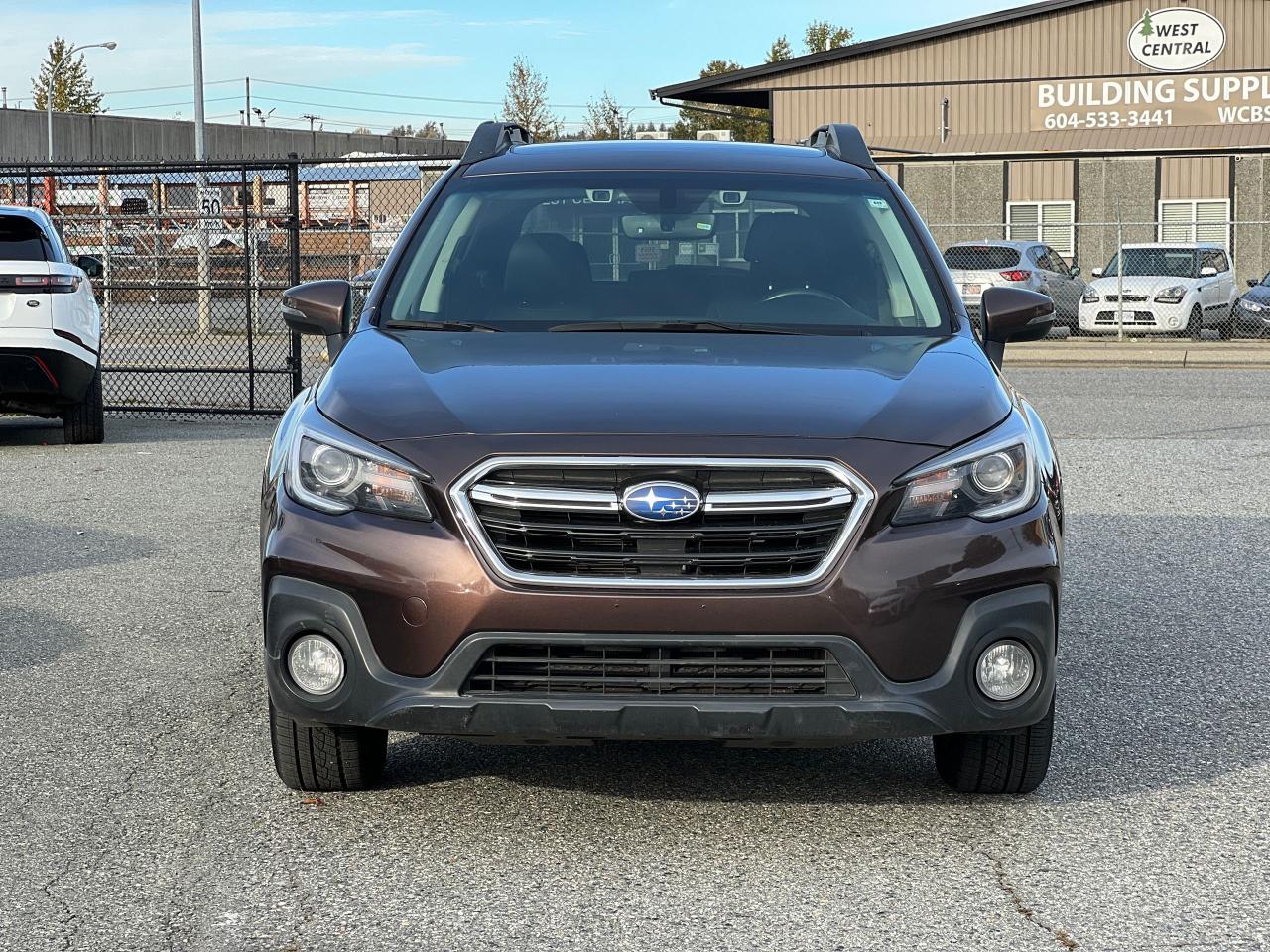 2019 Subaru Outback 2.5i Limited w/EyeSight Pkg - Photo #2