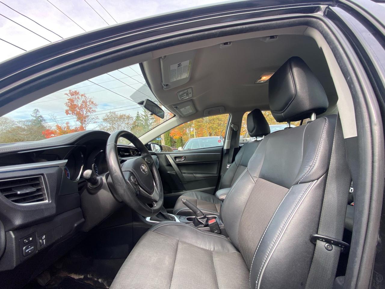 2014 Toyota Corolla S - Photo #12