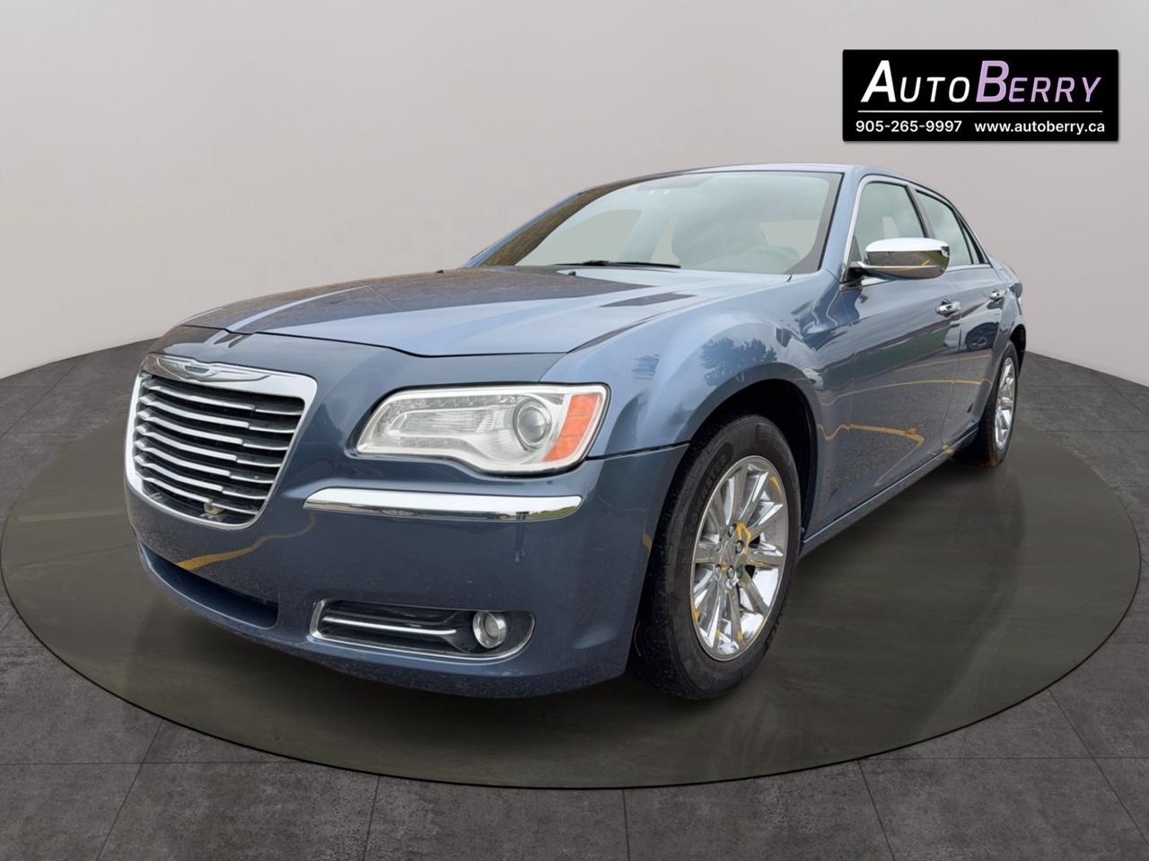 2011 Chrysler 300 4dr Sdn Limited RWD Photo