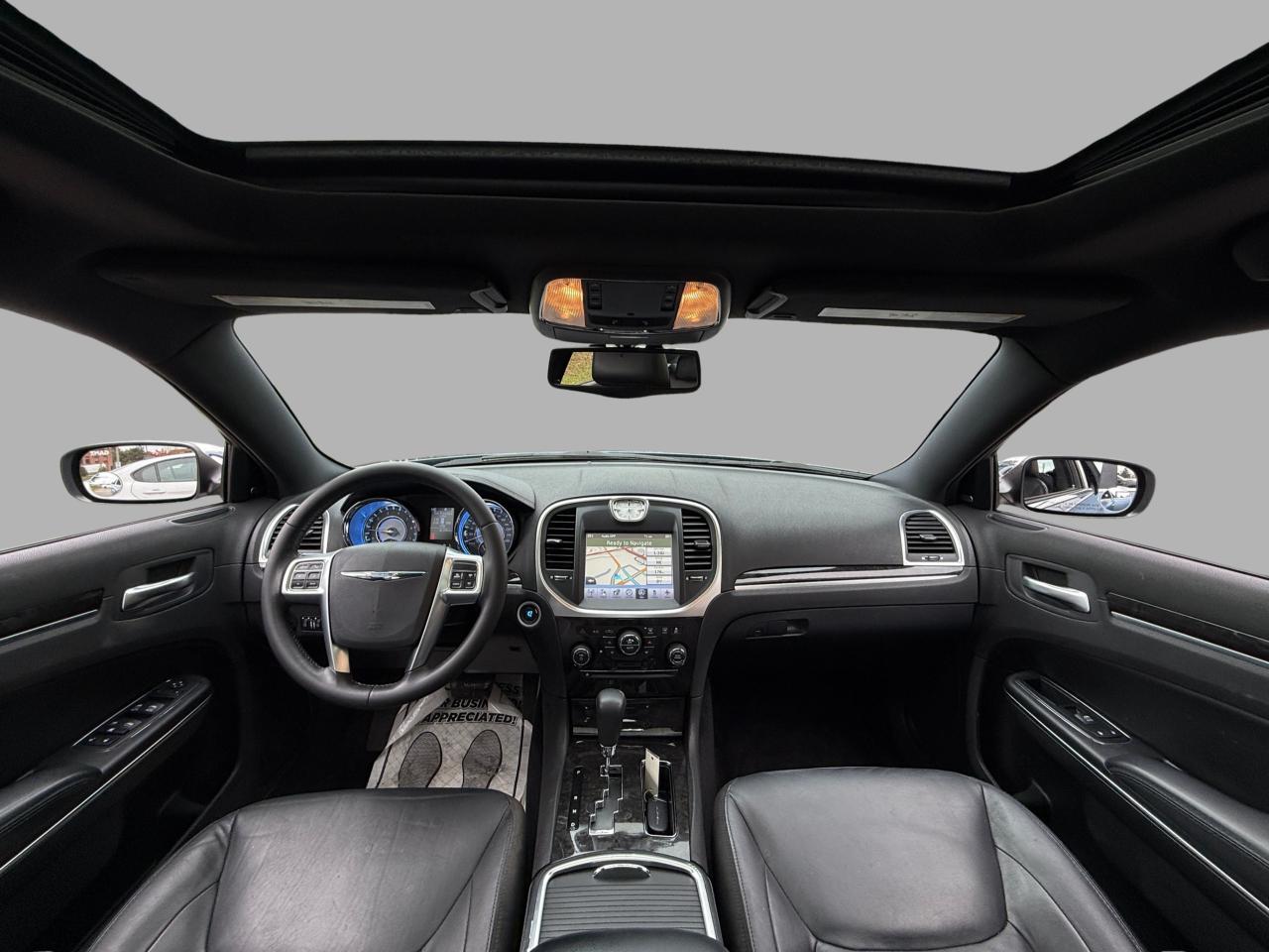 2011 Chrysler 300 4dr Sdn Limited RWD Photo