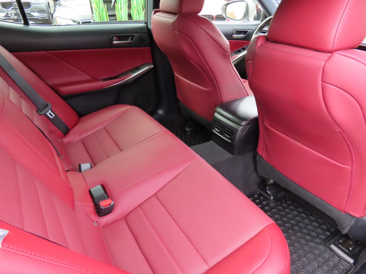 2017 Lexus IS 350 IS 350 AWD - F SPORT - NAVI - LEATHER - SUNROOF !!! Photo