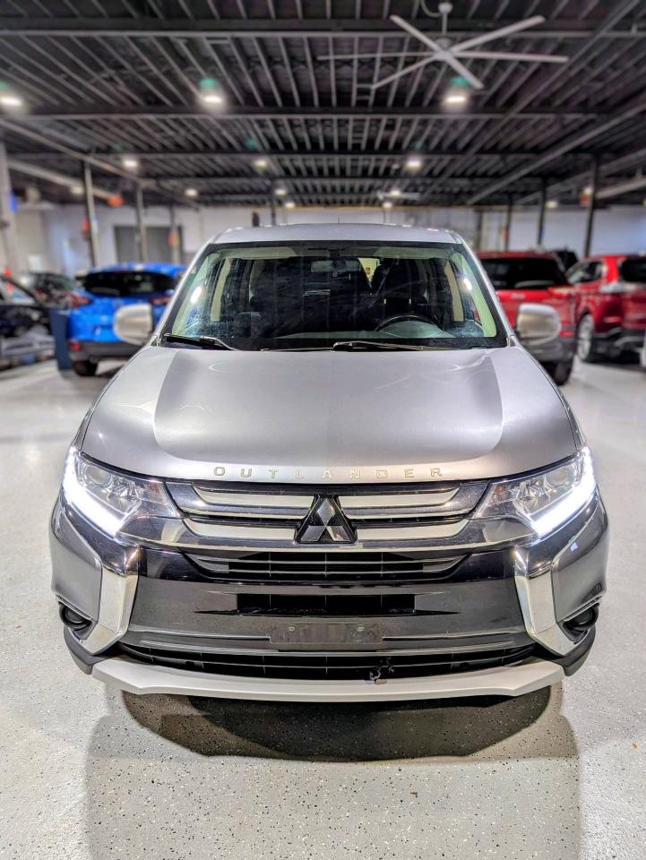 2016 Mitsubishi Outlander AWC 4dr ES Photo