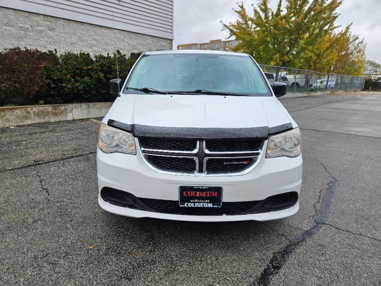 2014 Dodge Grand Caravan SE-FULL STOW AND GO-REAR POWER WINDOWS Photo