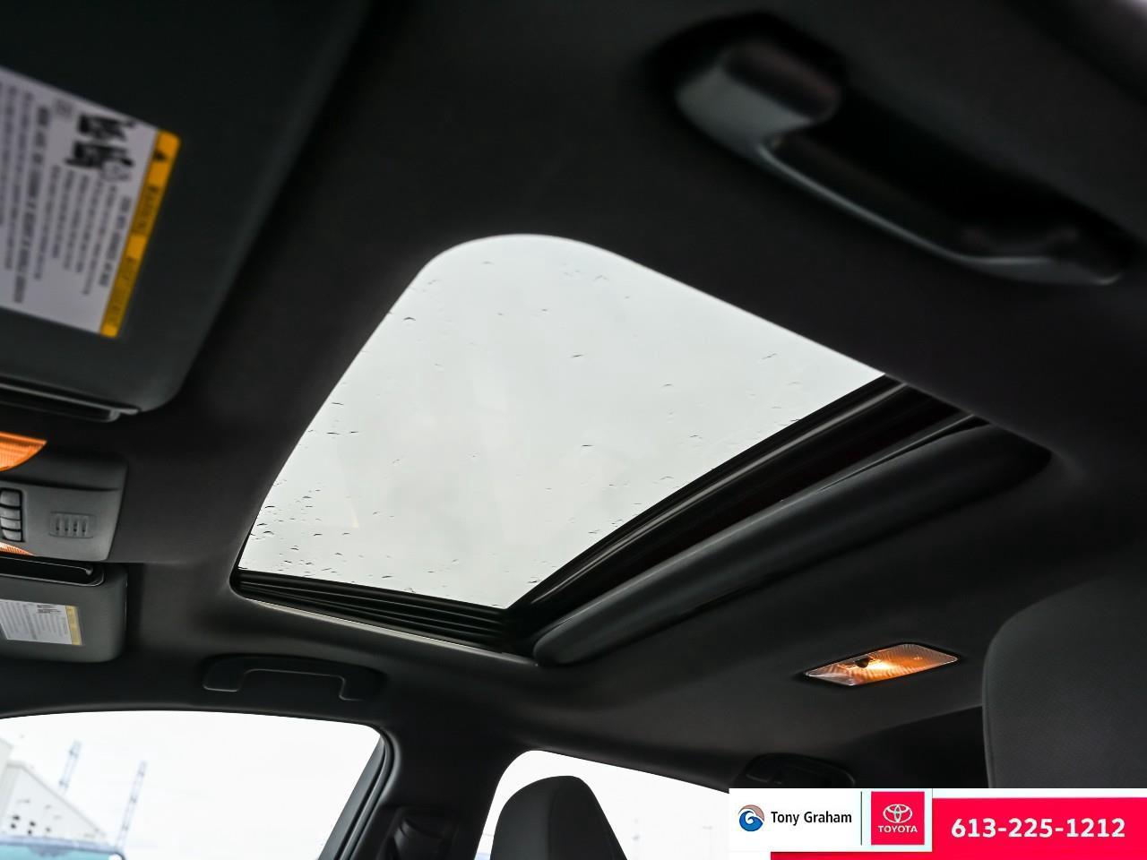 2022 Toyota Corolla SE Upgrade Package Photo