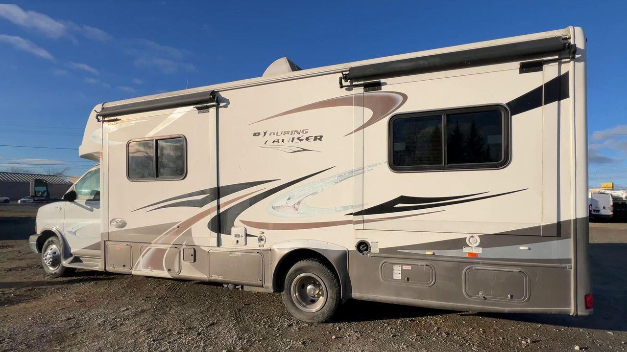 2009 Chevrolet Express A/C, MOTORHOME, CRUISE CONTROL, BACK UP CAMERA!! Photo