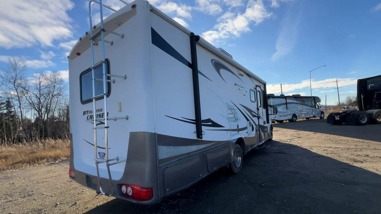 2009 Chevrolet Express A/C, MOTORHOME, CRUISE CONTROL, BACK UP CAMERA!! Photo