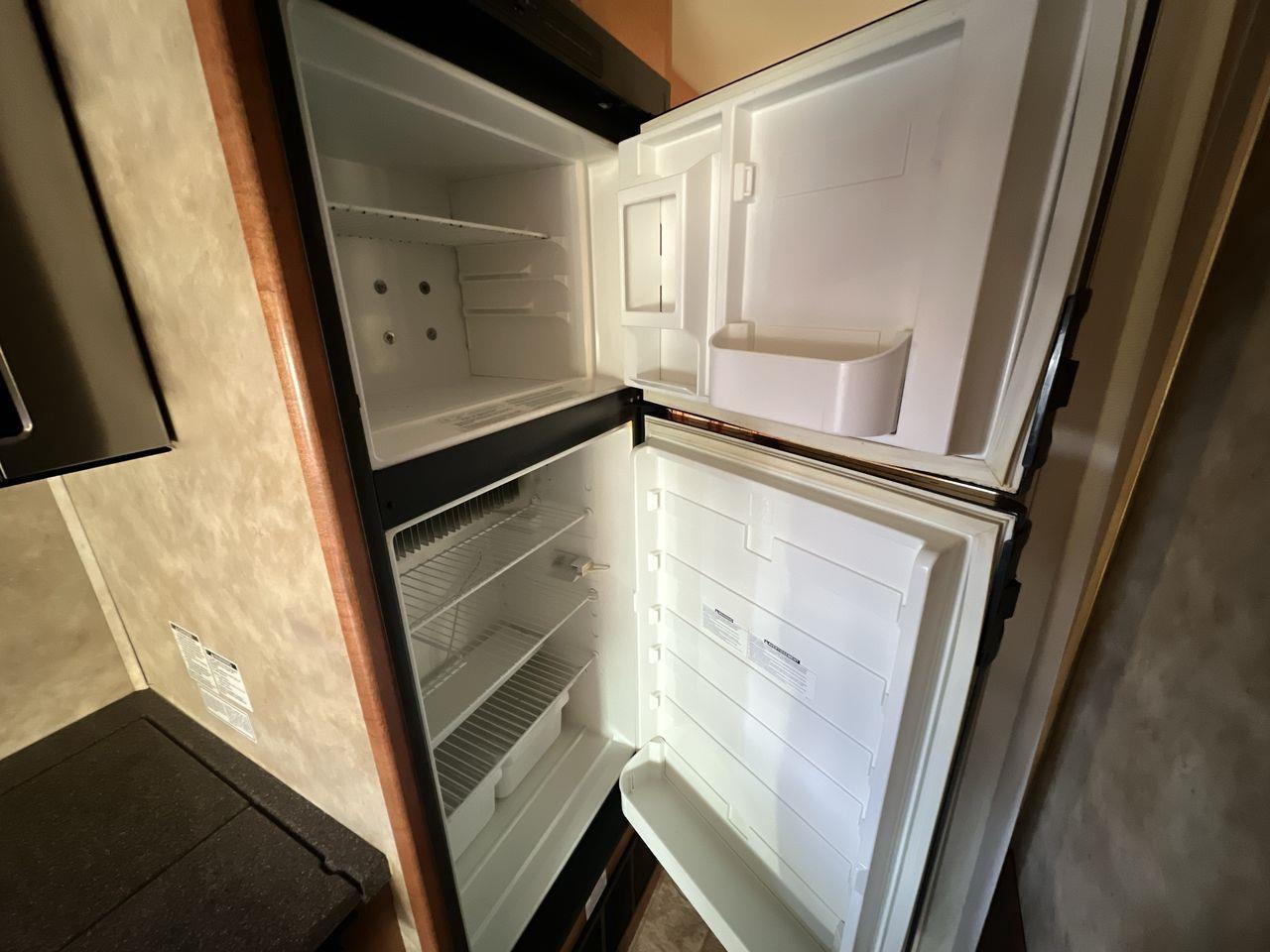 2009 Chevrolet Express A/C, MOTORHOME, CRUISE CONTROL, BACK UP CAMERA!! Photo