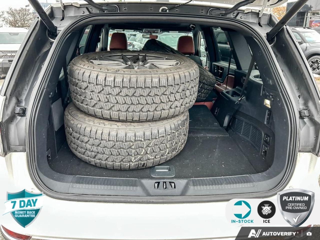 2025 Lincoln Aviator Reserve 200A | ACCIDENT FREE | 1 OWNER | BOUGHT/SVC'D HERE Photo