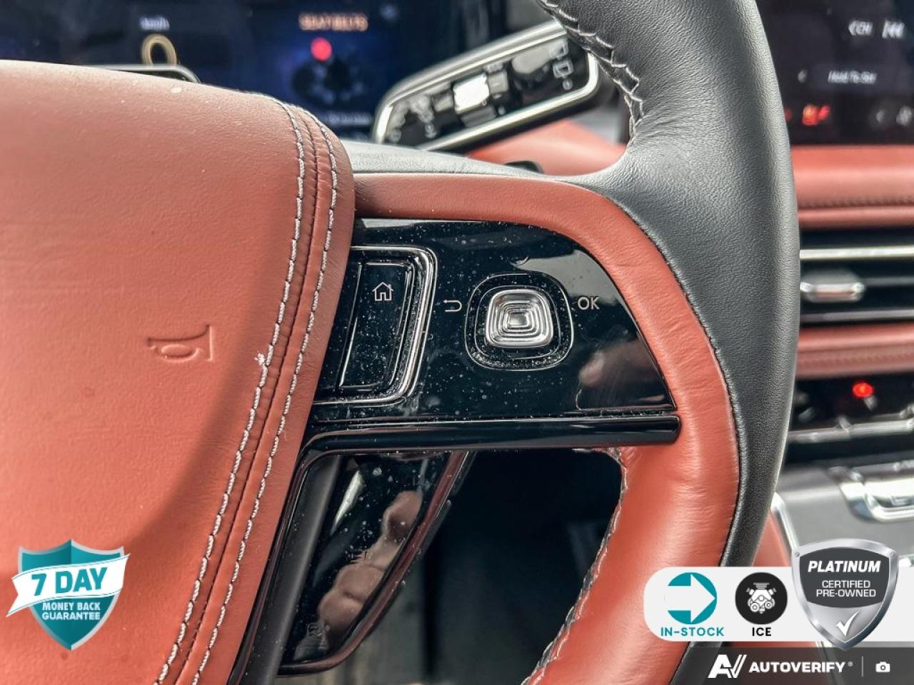 2025 Lincoln Aviator Reserve 200A | ACCIDENT FREE | 1 OWNER | BOUGHT/SVC'D HERE Photo