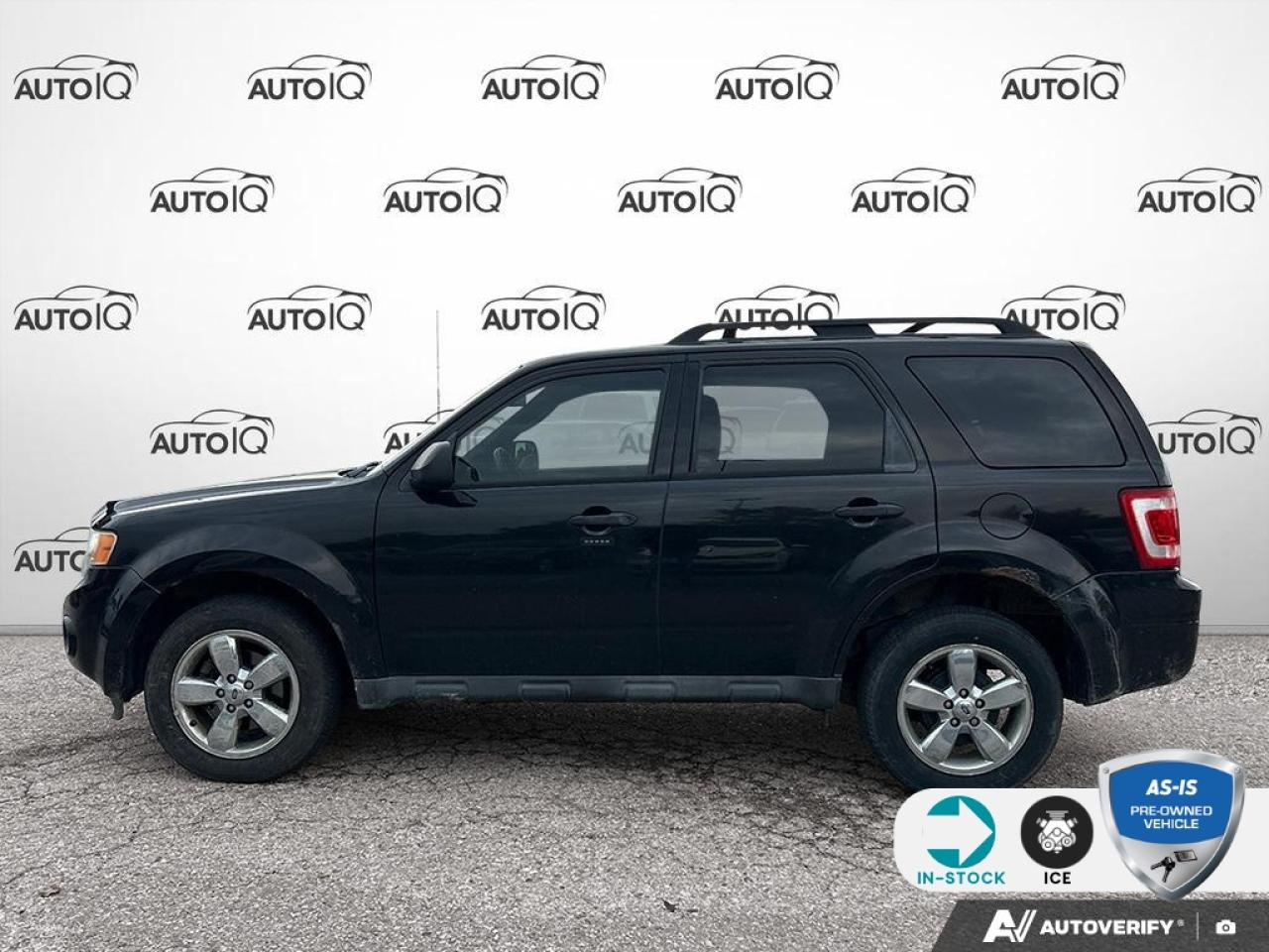 2011 Ford Escape XLT Automatic 310A | CONVENIENCE PKG | MOONROOF | CANAIDAN WINTE Photo2