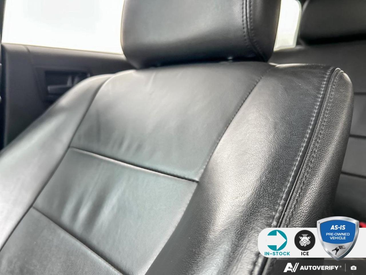 2011 Ford Escape XLT Automatic 310A | CONVENIENCE PKG | MOONROOF | CANAIDAN WINTE Photo