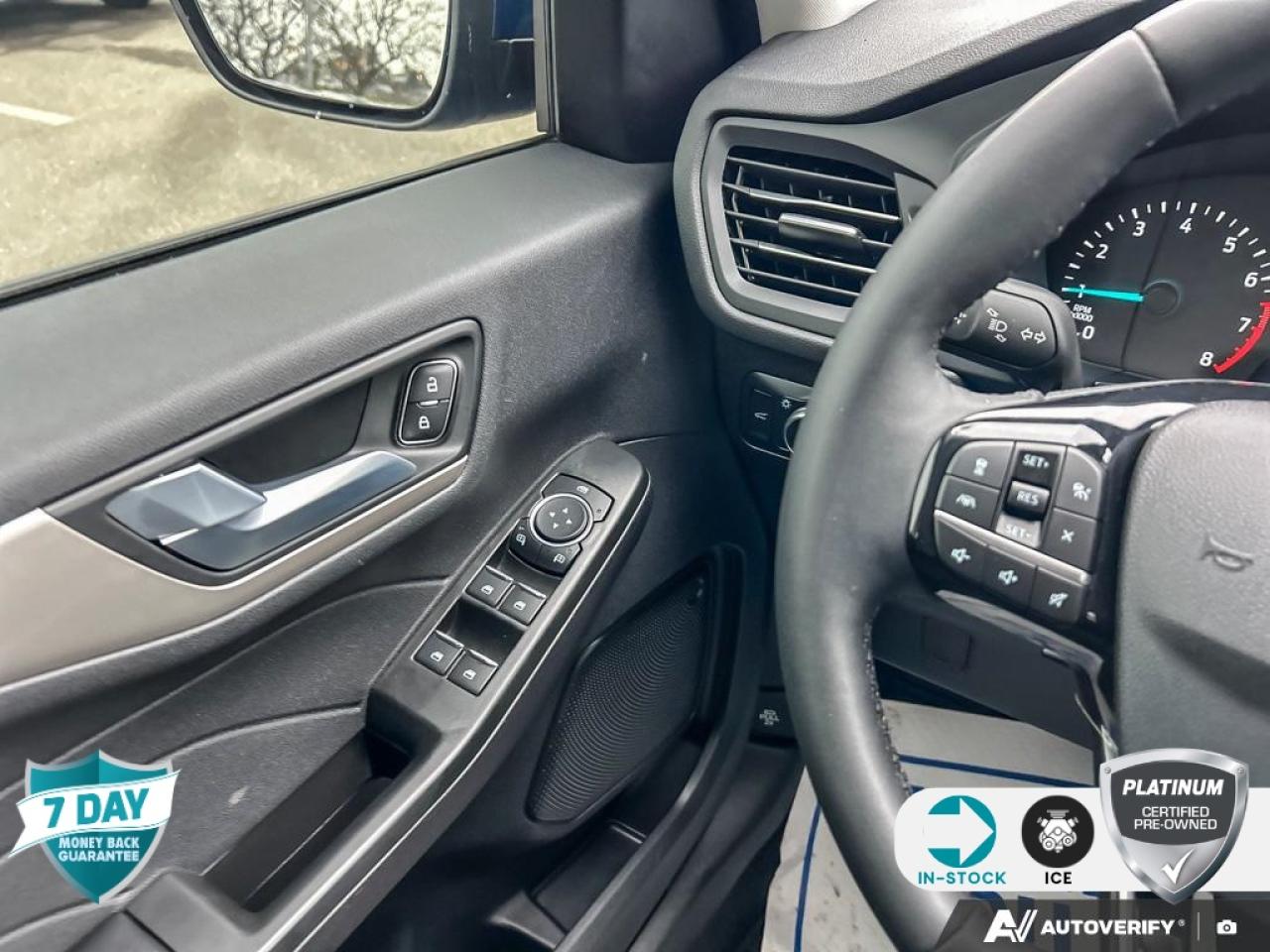 2022 Ford Escape SEL 301A | ACCIDENT FREE | ONE OWNER | BOUGHT/SVC'D HE Photo