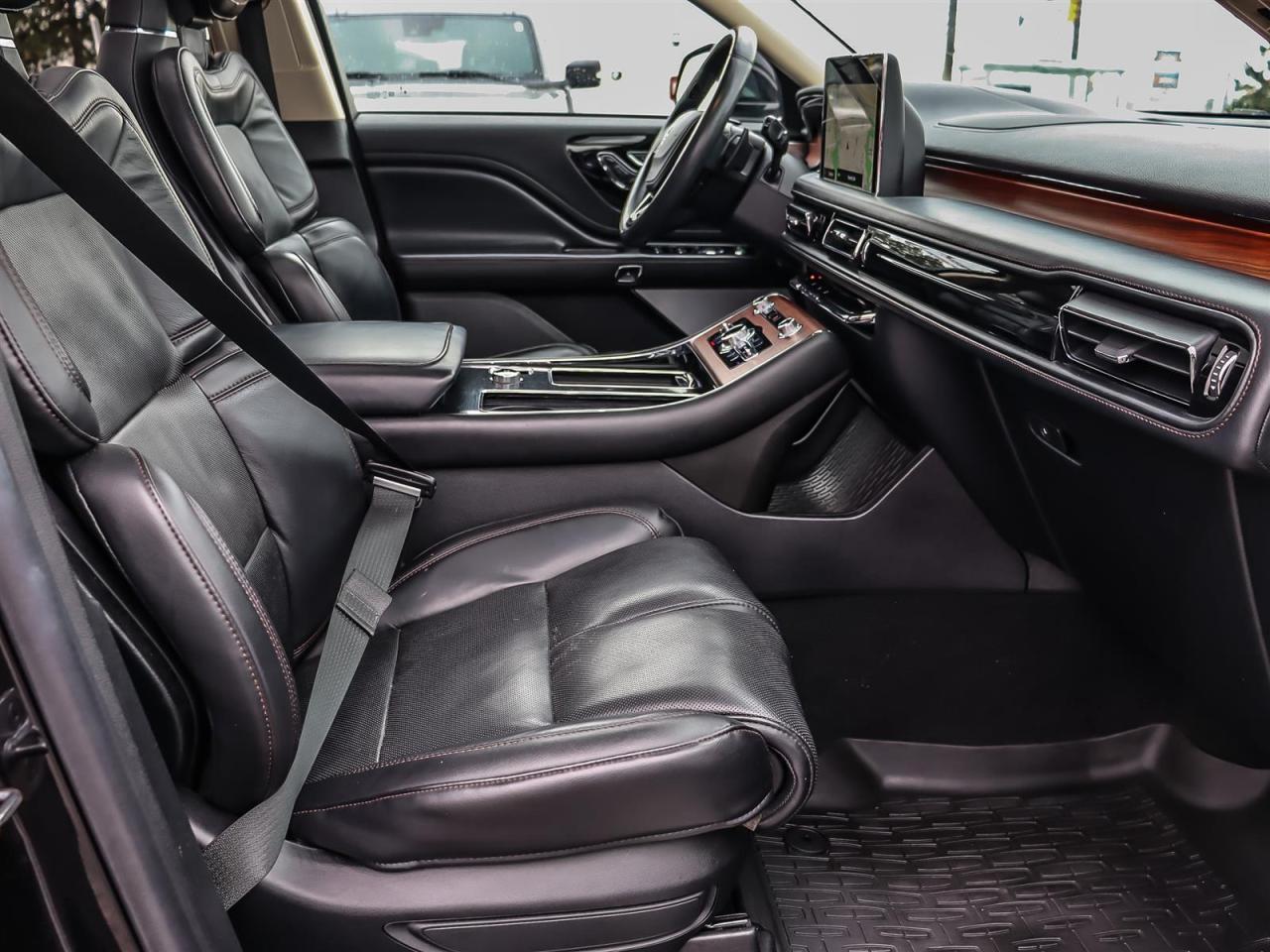 2022 Lincoln Aviator Monochromatic Pkg. | Reserve Pkg. | Roof | V6 | Apple Car Play | Photo