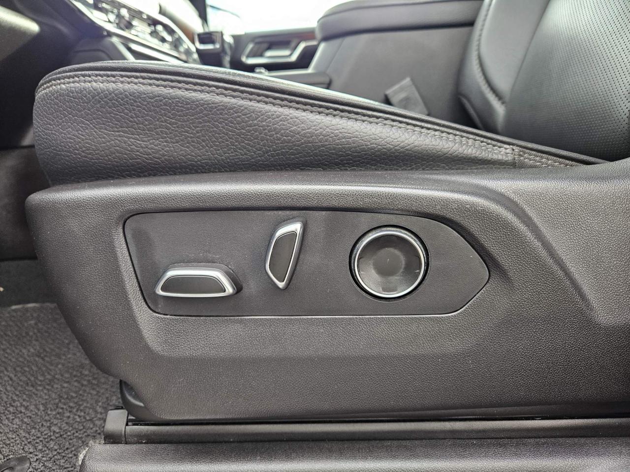 2024 GMC Sierra 1500 Denali Reserve | Sunroof | Tech Pkg | 22" Wheels Photo