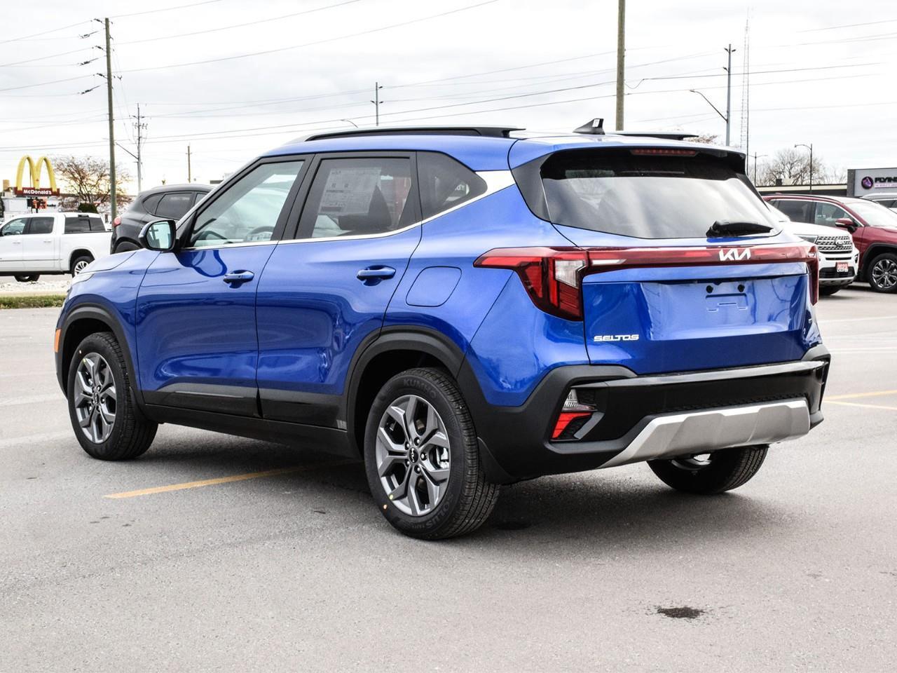 2026 Kia Seltos EX Photo3