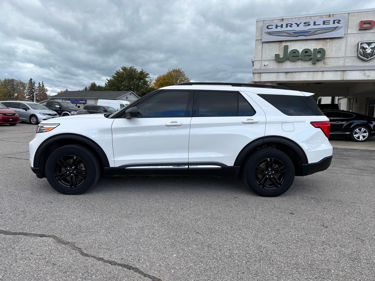 2022 Ford Explorer XLT Photo