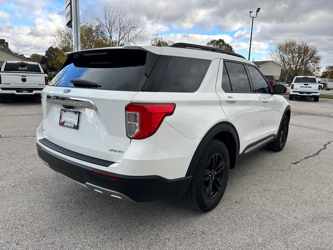 2022 Ford Explorer XLT Photo