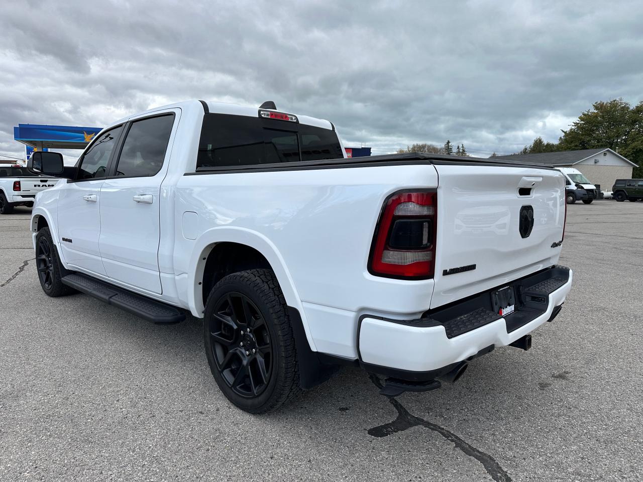2022 RAM 1500 Laramie Photo4
