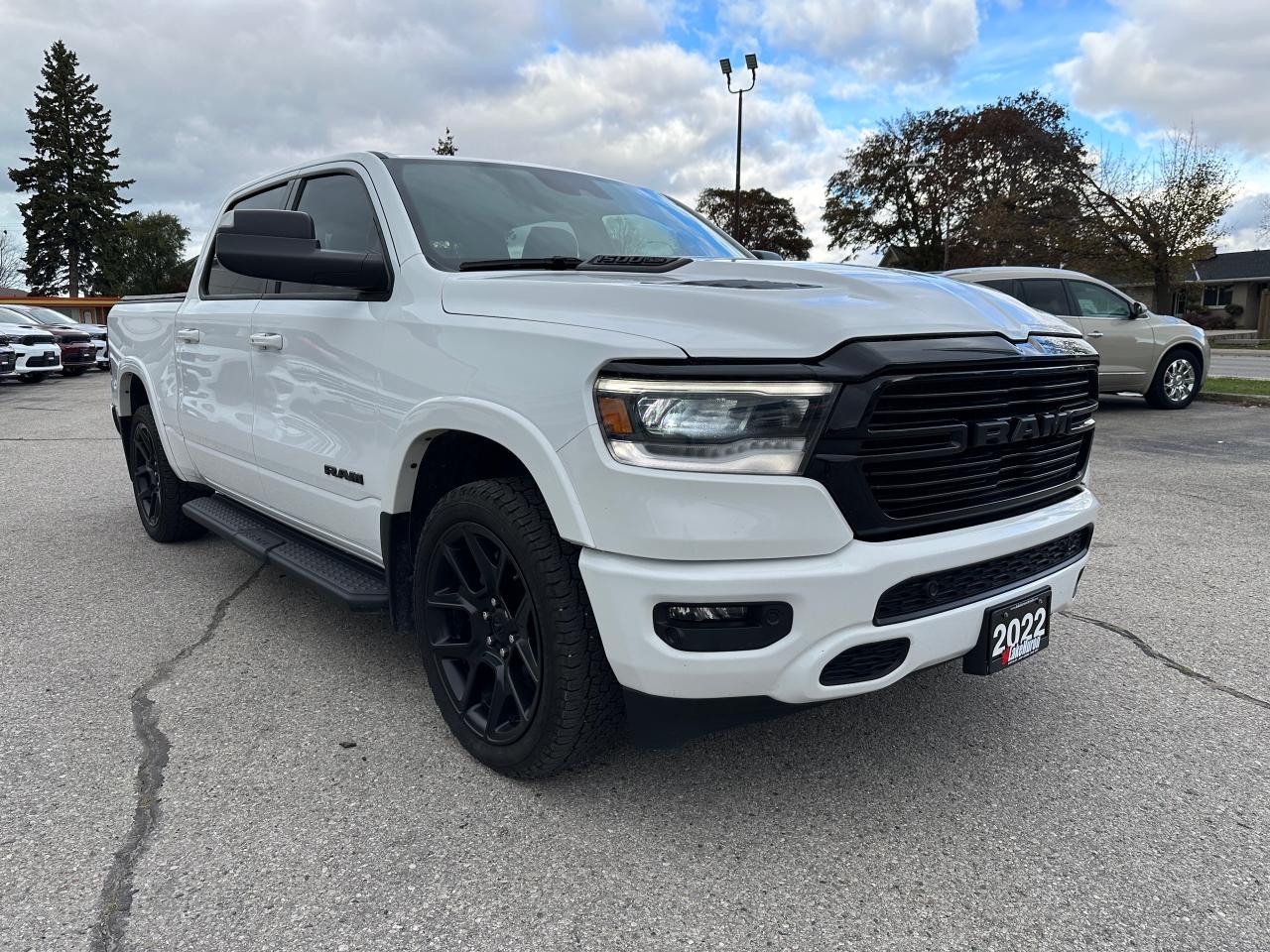2022 RAM 1500 Laramie Photo0