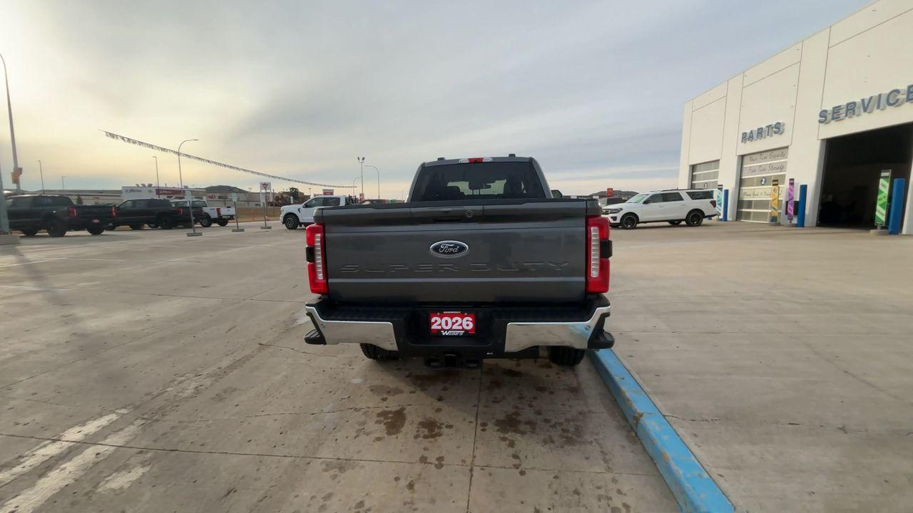 2026 Ford F-350 Super Duty SRW XLT 4WD CREW CAB 6.75' BOX Photo5