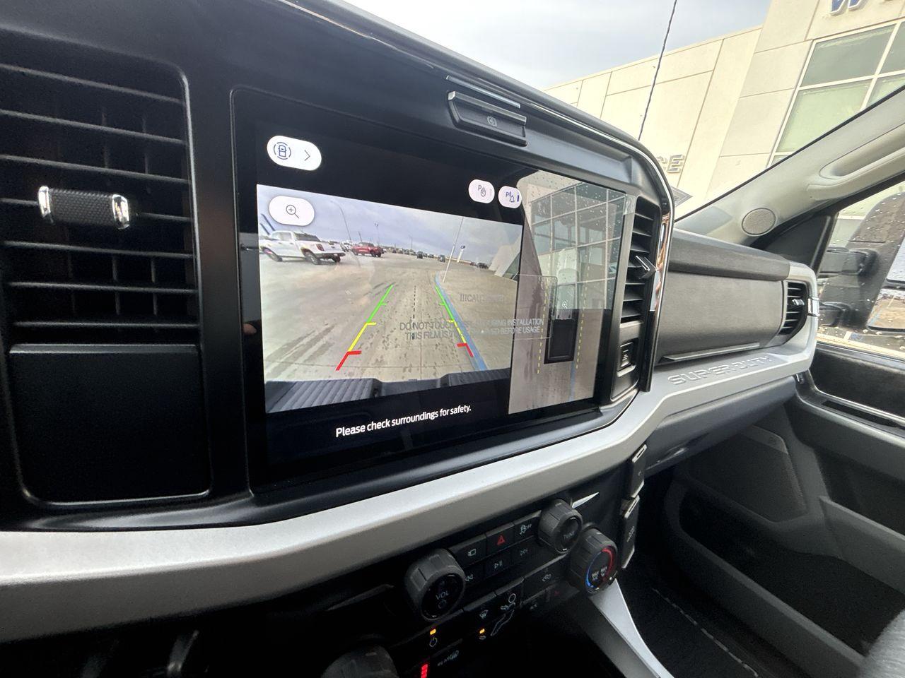 2026 Ford F-350 Super Duty SRW XLT 4WD CREW CAB 6.75' BOX Photo5