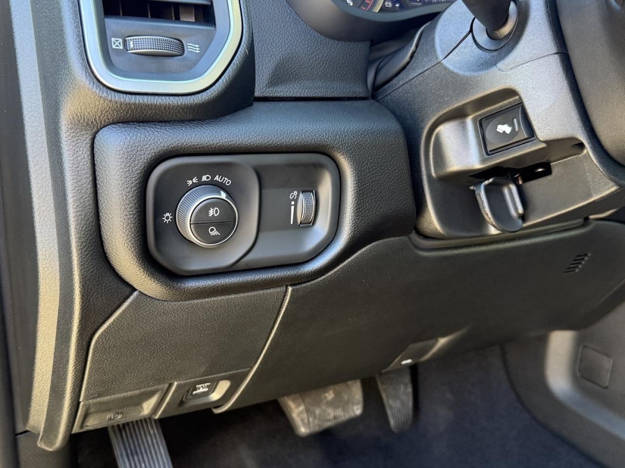 2026 RAM 2500 Big Horn 4x4 Crew Cab 6'4  Box Photo