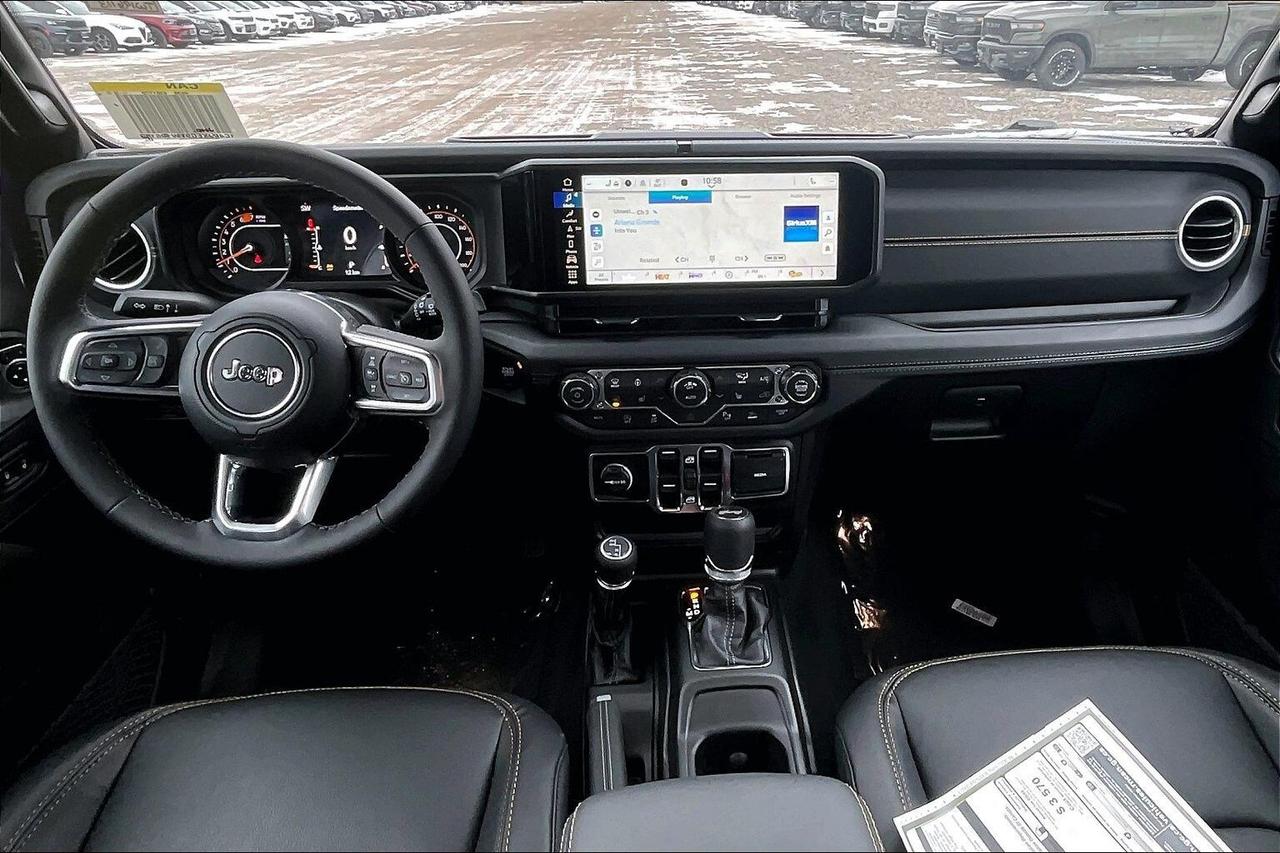 2026 Jeep Wrangler SAHARA 4DR  Sky-Top | Leather | Nav | PURPLE REIGN Photo4