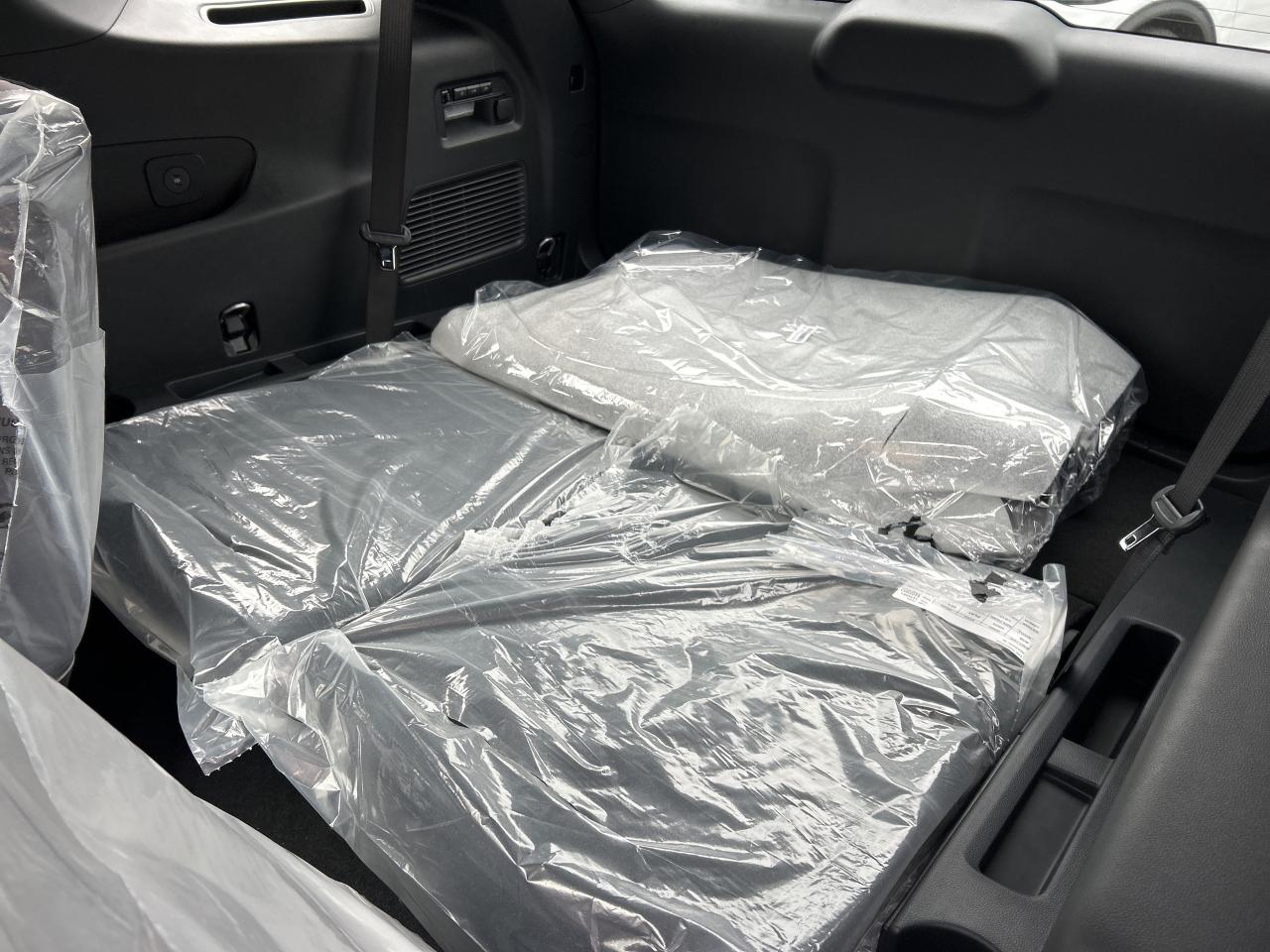 2026 Ford Explorer Platinum Photo