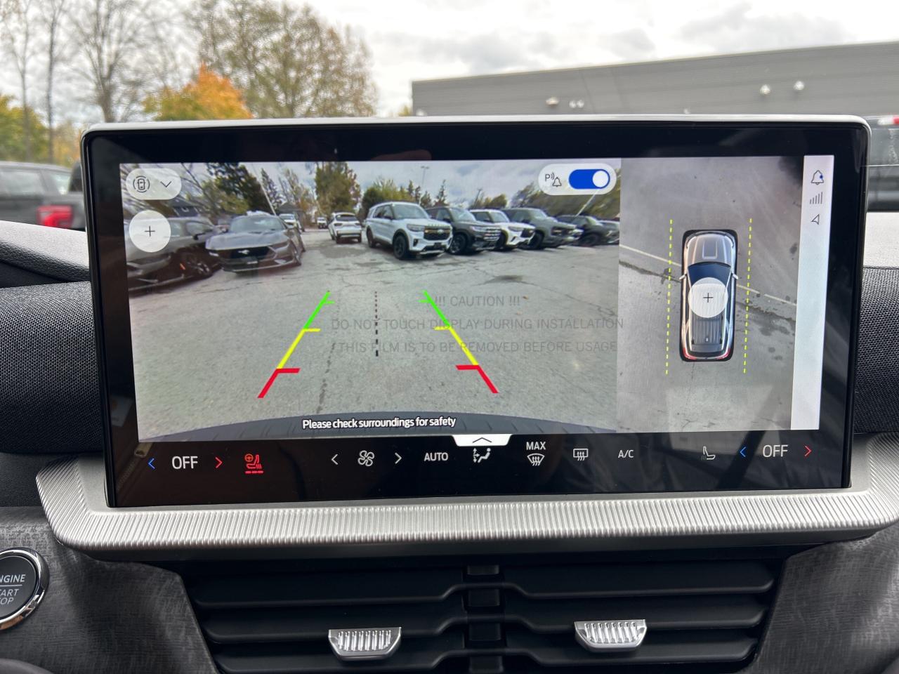 2026 Ford Explorer Platinum Photo