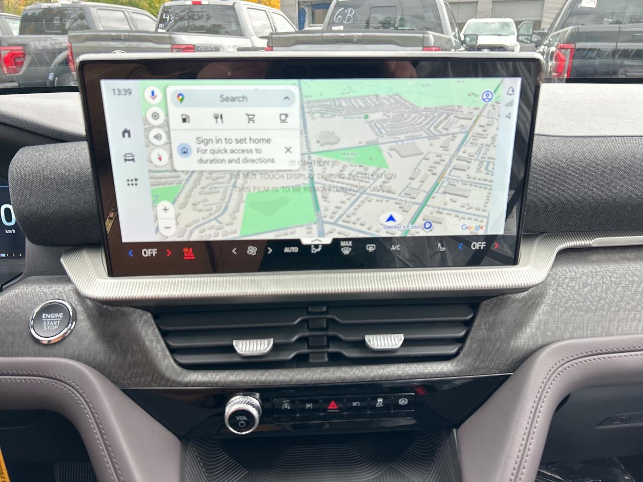 2026 Ford Explorer Platinum Photo