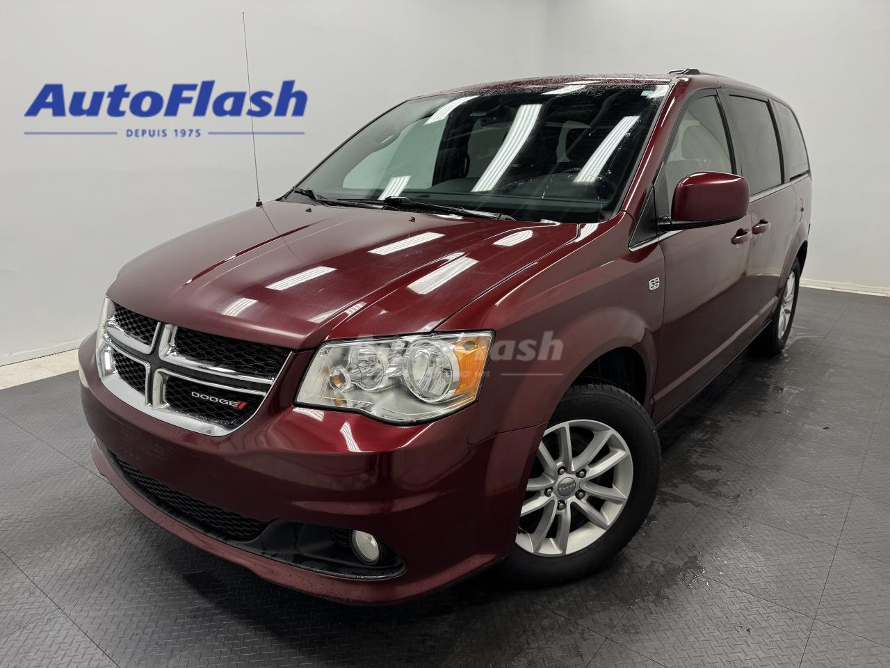 Used 2019 Dodge Grand Caravan 35TH ANNIVERSARY PREMIUM PLUS, CUIR, CAMERA for sale in Saint-Hubert, QC