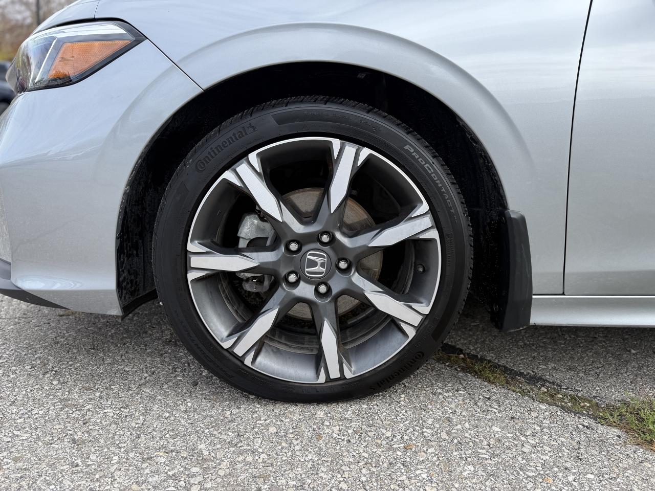 2025 Honda Civic Hybrid Sport Touring eCVT | NAVIGATION | Photo