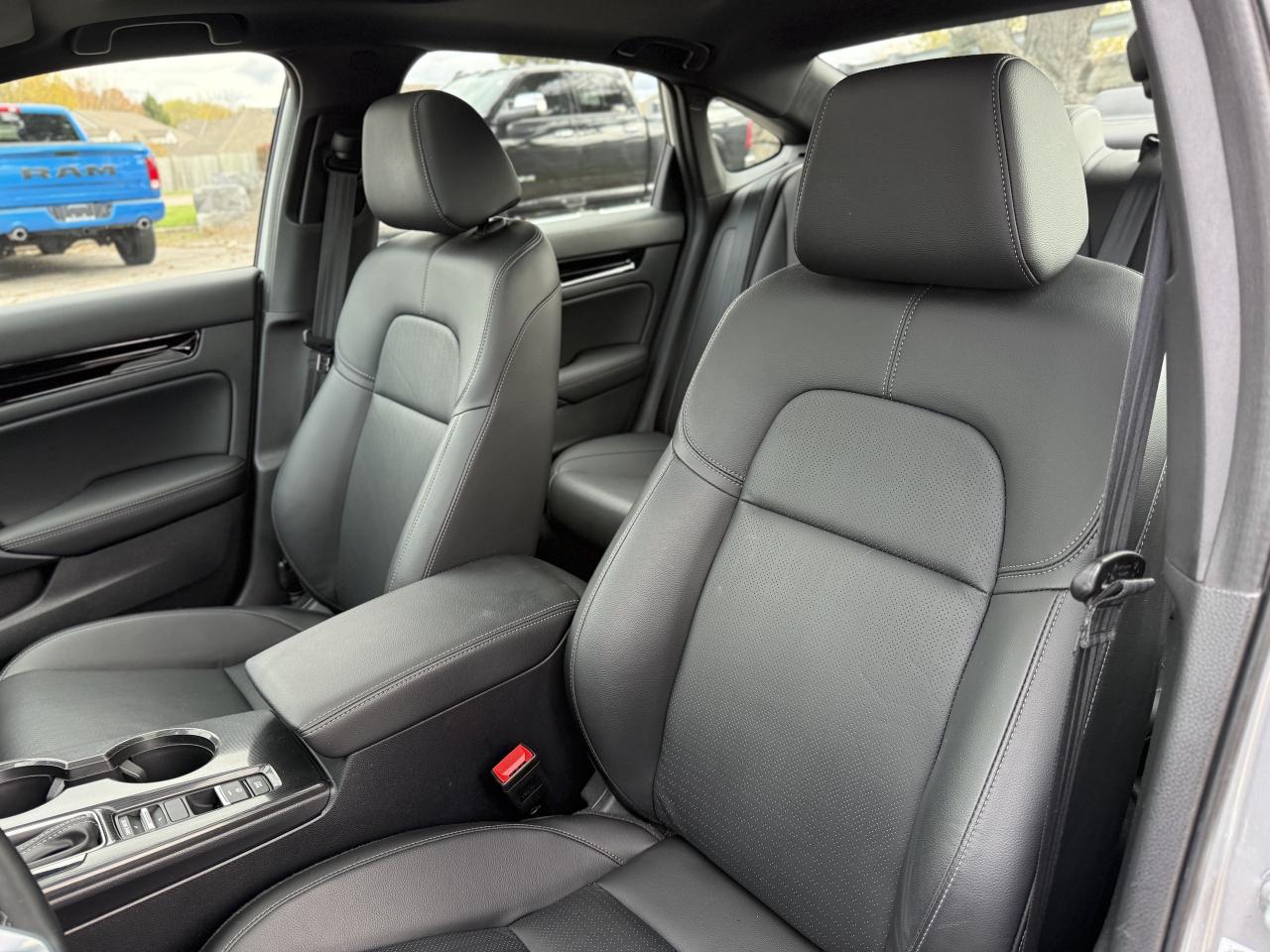 2025 Honda Civic Hybrid Sport Touring eCVT | NAVIGATION | Photo