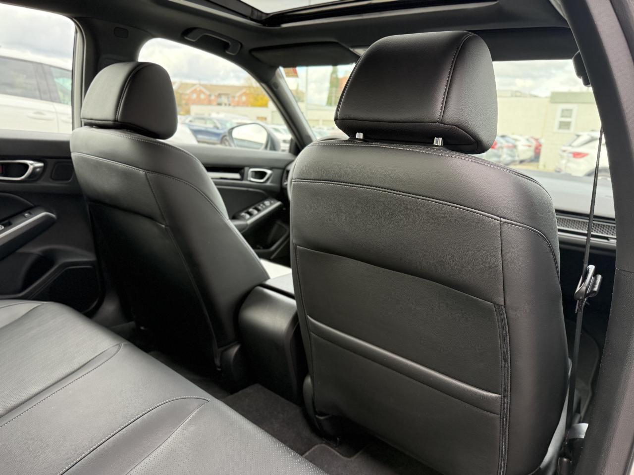 2025 Honda Civic Hybrid Sport Touring eCVT | NAVIGATION | Photo