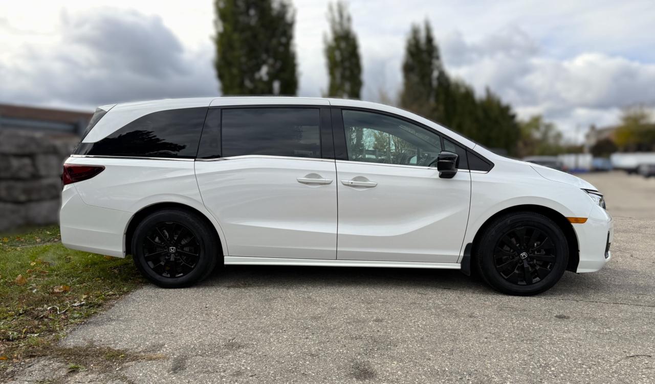 2025 Honda Odyssey Sport-L Auto | DVD PLAYER | REMOTE START | Photo3