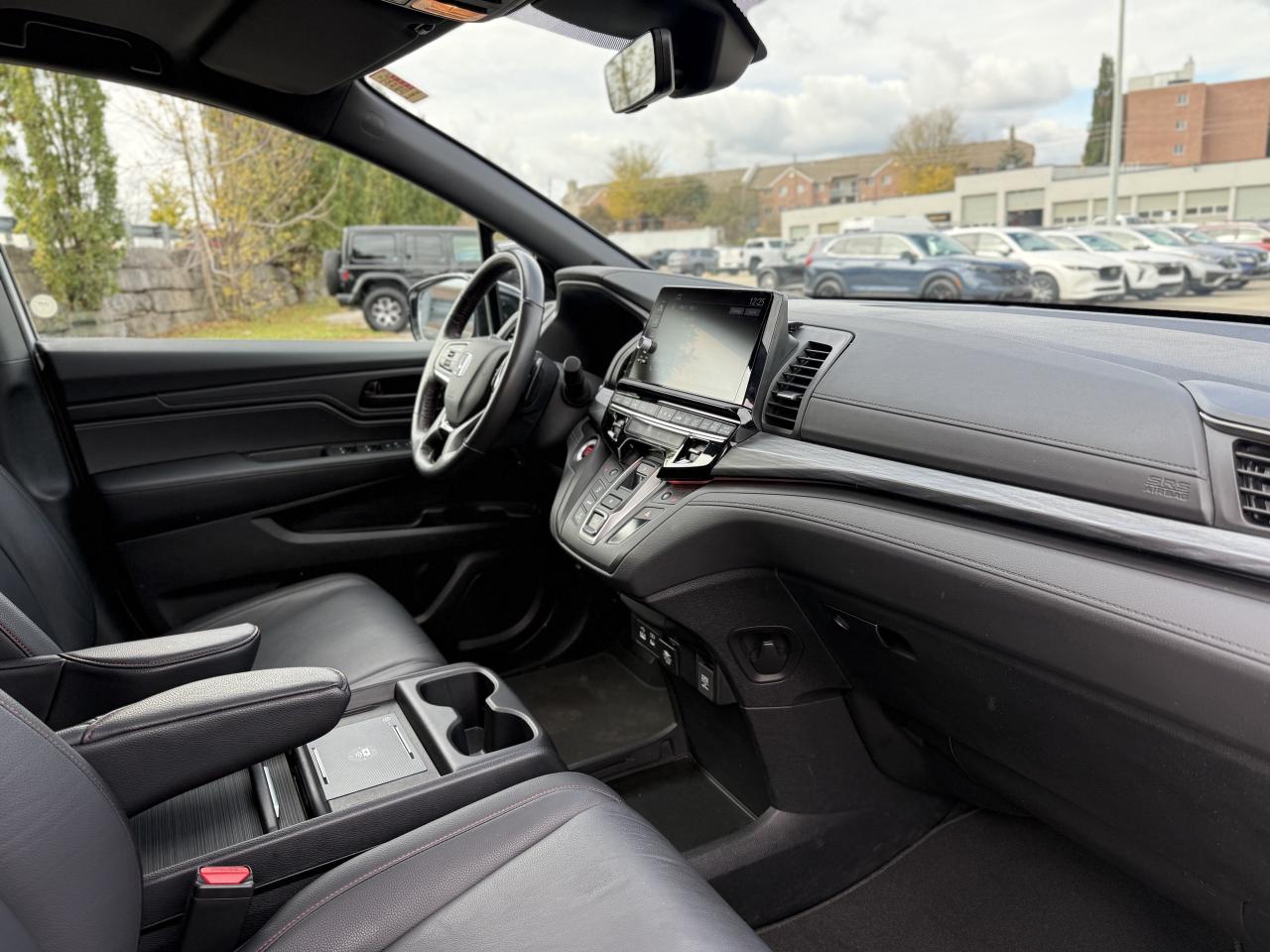 2025 Honda Odyssey Sport-L Auto | DVD PLAYER | REMOTE START | Photo