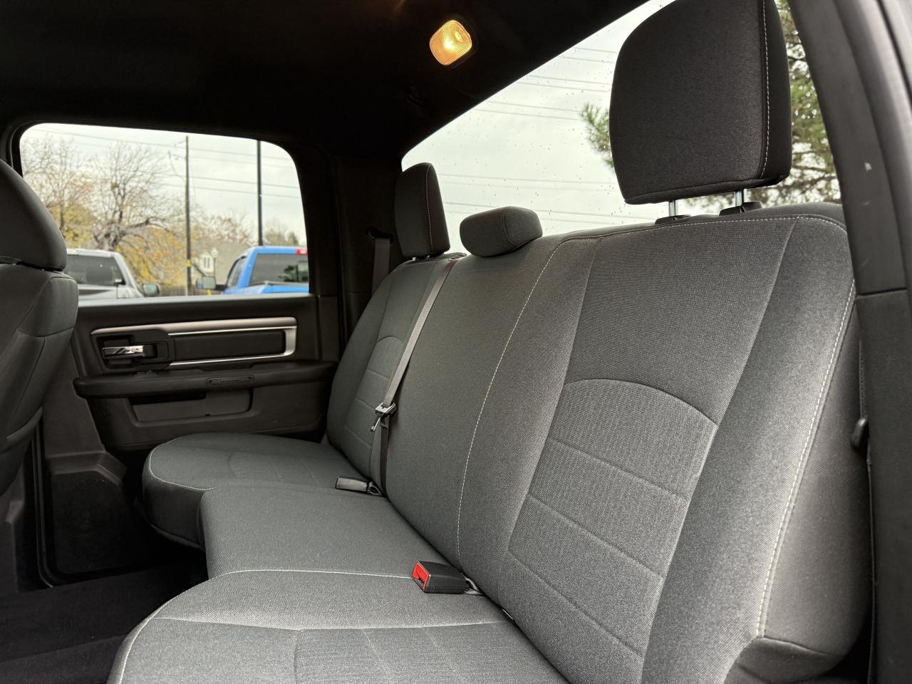 2021 RAM 1500 Classic Warlock 4x4 Crew Cab 5'7  Box  | REMOTE START | Photo