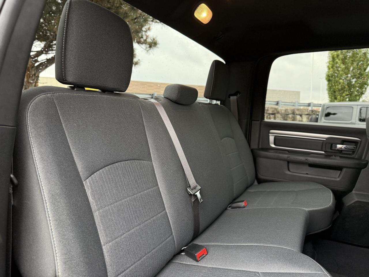 2021 RAM 1500 Classic Warlock 4x4 Crew Cab 5'7  Box  | REMOTE START | Photo