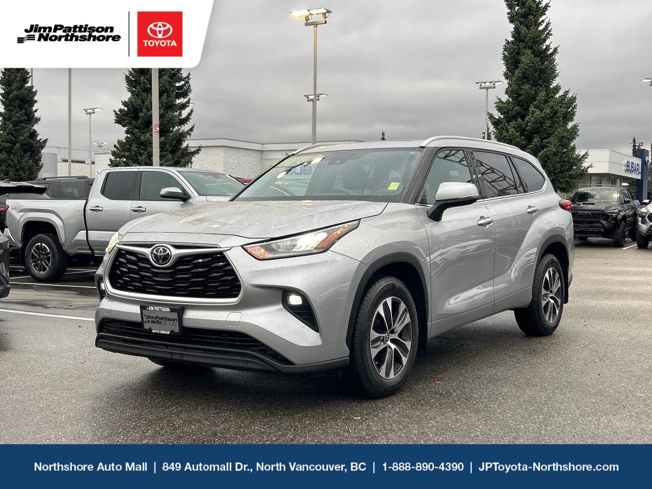 Used 2022 Toyota Highlander XLE AWD for sale in North Vancouver, BC