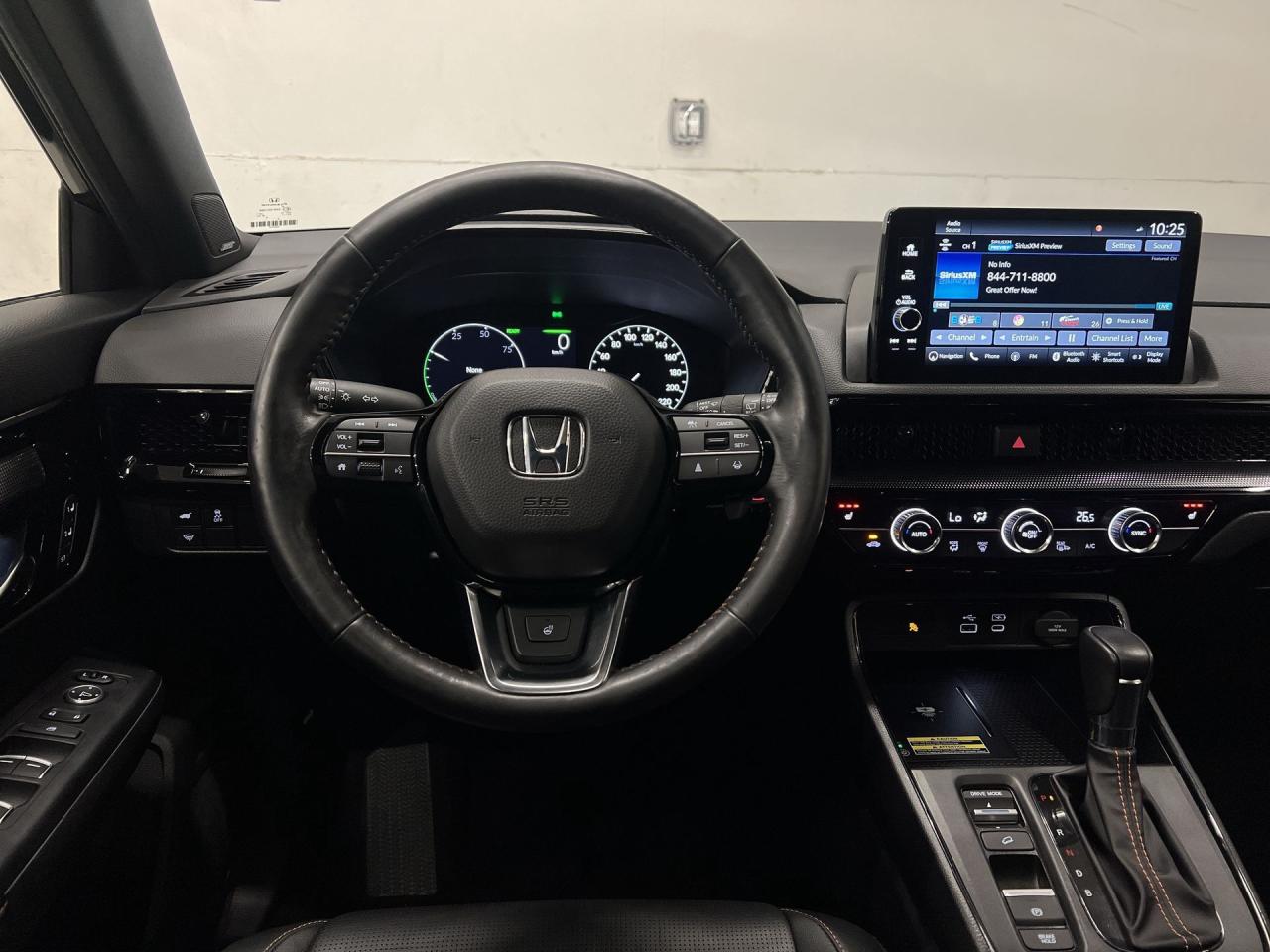 2024 Honda CR-V Hybrid TOURING AWD | HTD LEATHER | SUNROOF | CARPLAY Photo